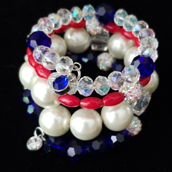 NWT Hand Crafted Boho Beaded Faux Pearl and Rhinestone Wrap Bracelet - Picture 8 of 12